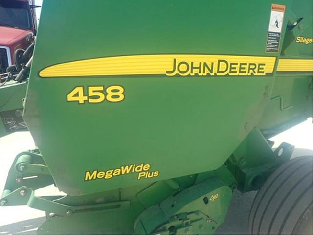 Image of John Deere 458 Silage Special equipment image 2
