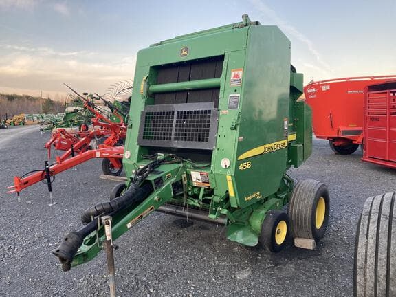 Image of John Deere 458 Silage Special equipment image 1