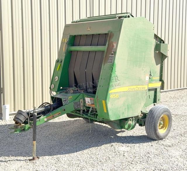 Image of John Deere 458 equipment image 1