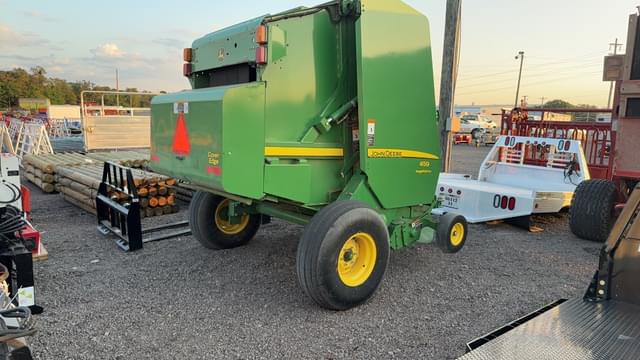 Image of John Deere 459 equipment image 4