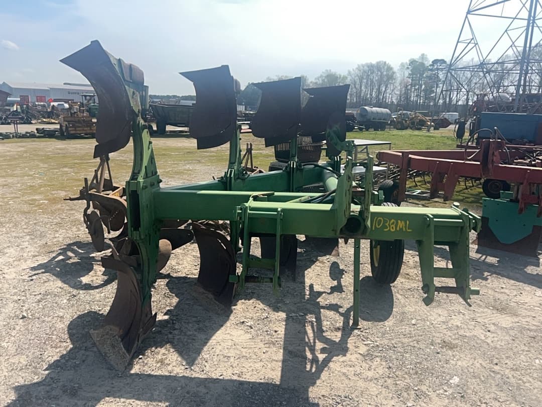 Image of John Deere 4600 Primary image