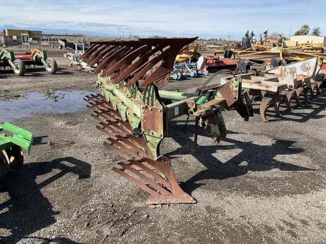 Image of John Deere 4600 equipment image 2