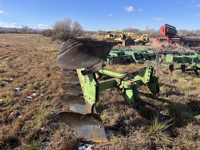Image of John Deere 4600 equipment image 2