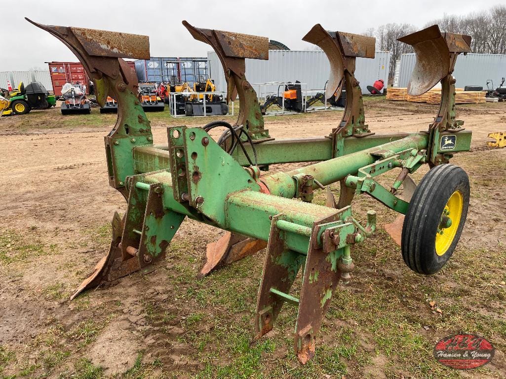 Main image John Deere 4600