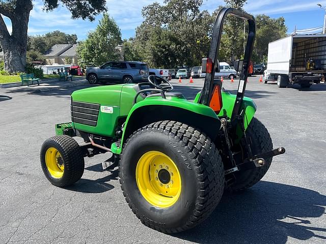 Image of John Deere 4600 equipment image 2