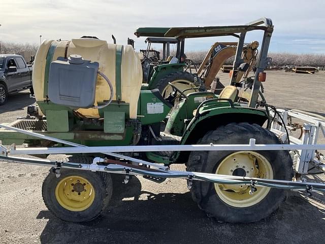 Image of John Deere 4600 equipment image 4