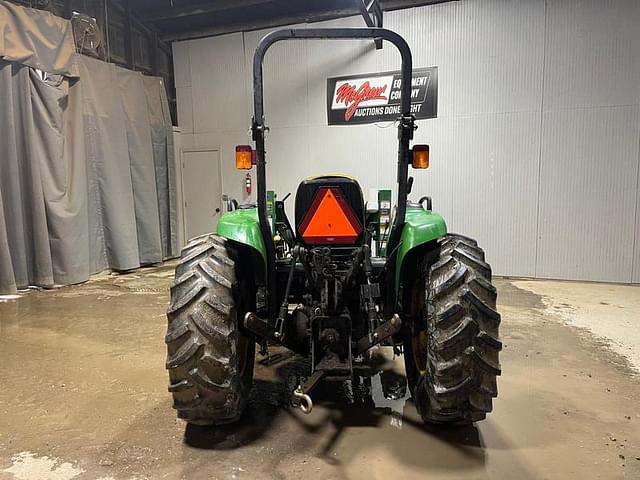 Image of John Deere 4600 equipment image 3