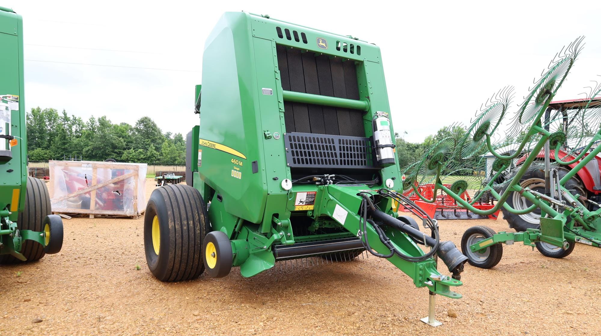 John Deere 460M Equipment Image0