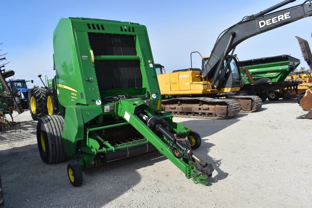 Image of John Deere 460M equipment image 2