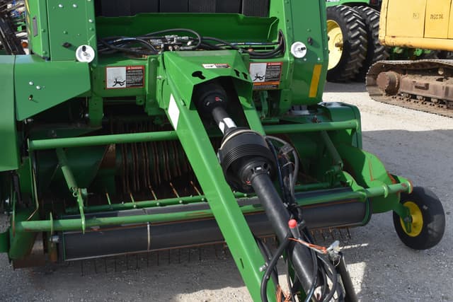 Image of John Deere 460M equipment image 4