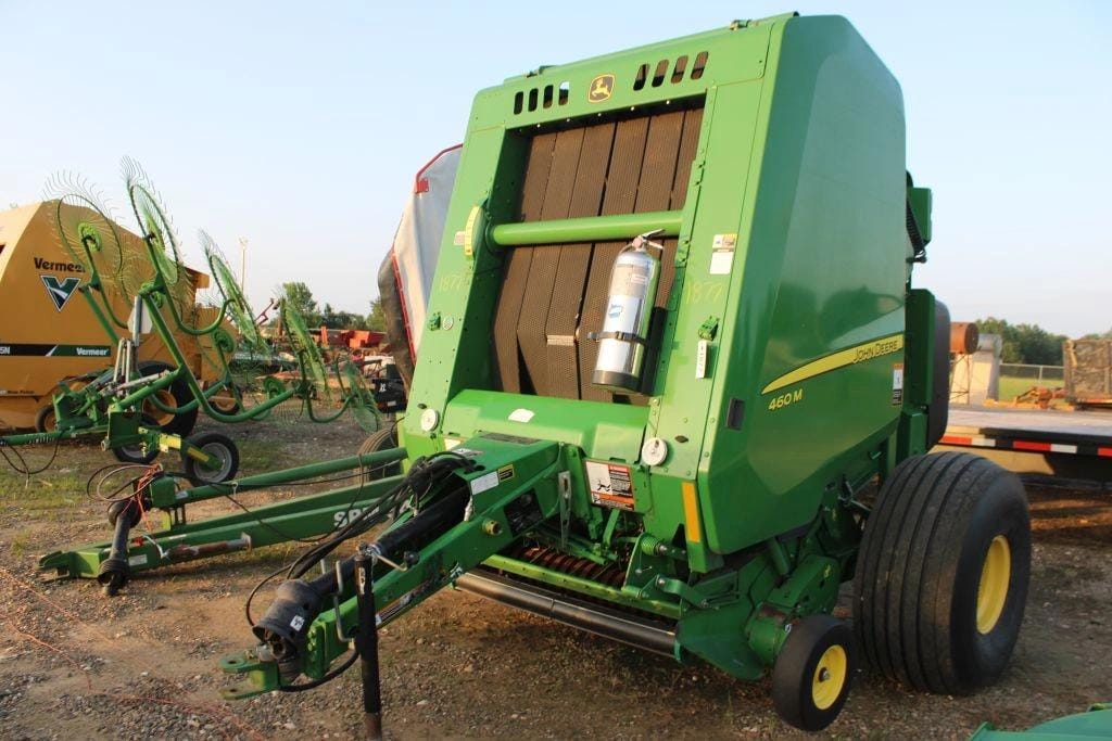 John Deere 460M Equipment Image0