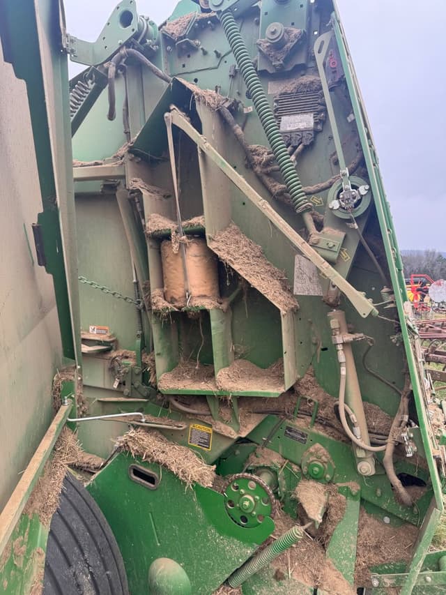 Image of John Deere 461M equipment image 2