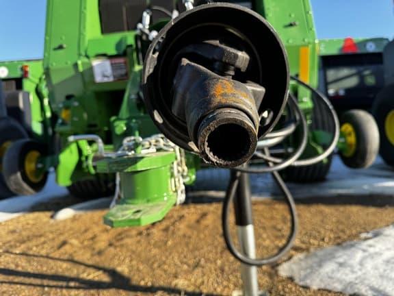 Image of John Deere 461M equipment image 4