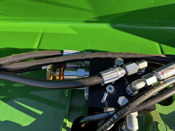 Image of John Deere 461M equipment image 3