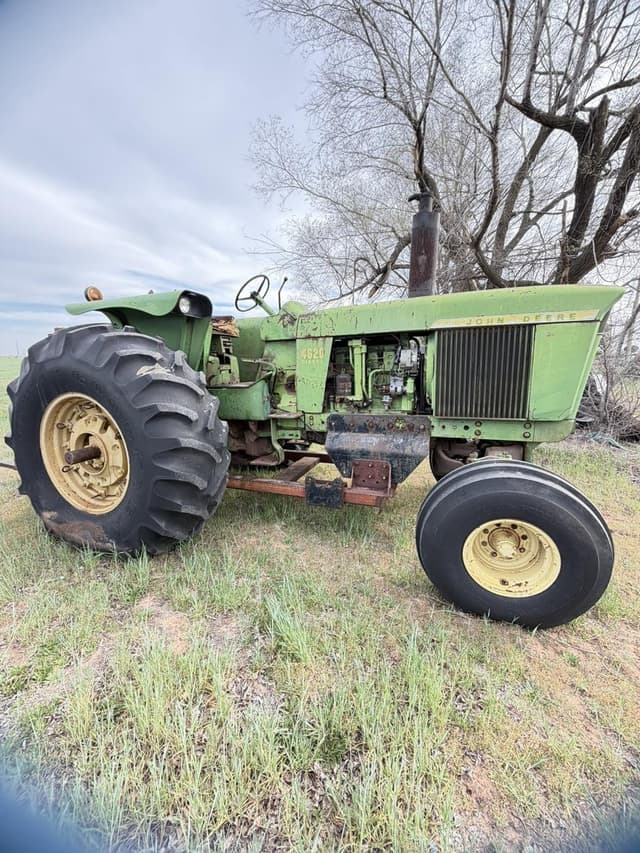 Image of John Deere 4620 equipment image 4