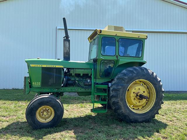 Image of John Deere 4620 equipment image 1