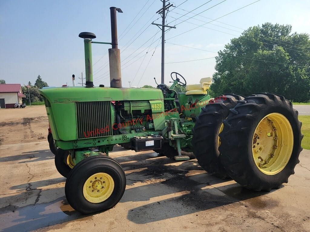 Image of John Deere 4620 Image 1