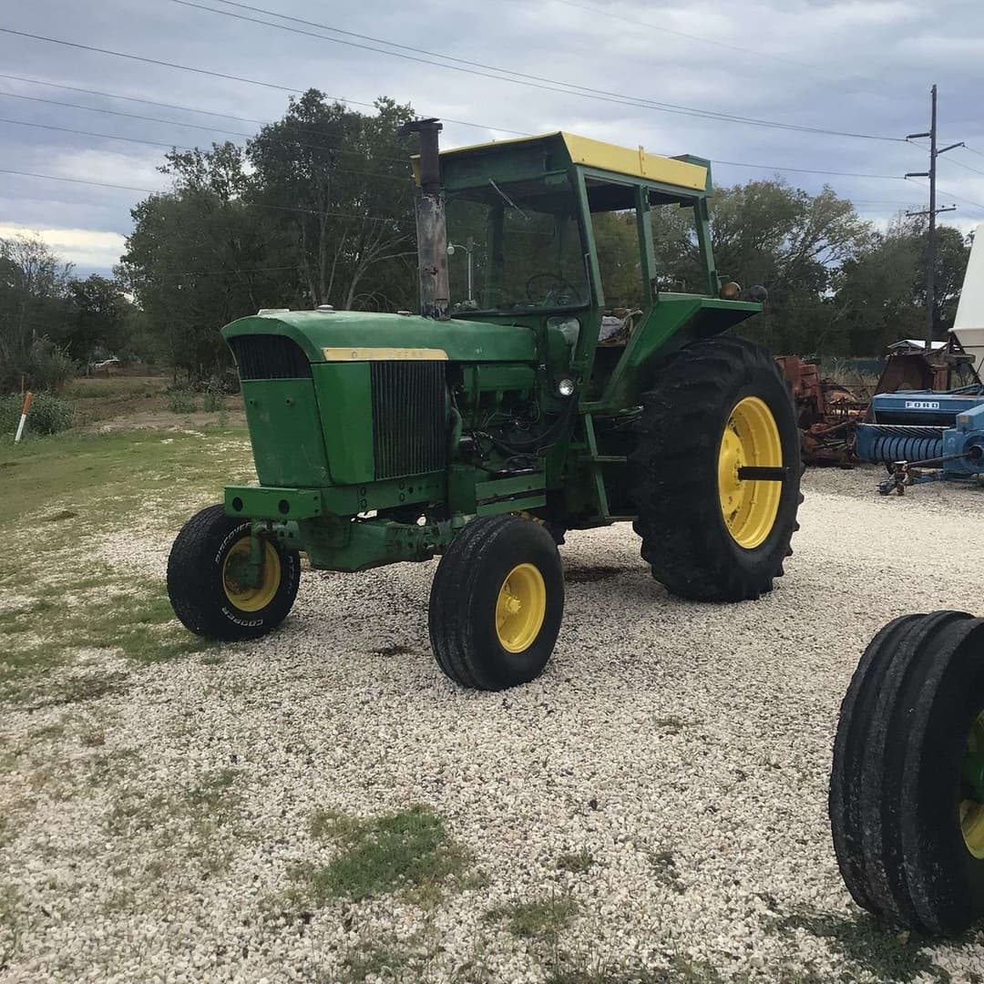 Image of John Deere 4620 Primary Image