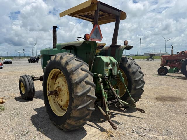 Image of John Deere 4620 equipment image 3