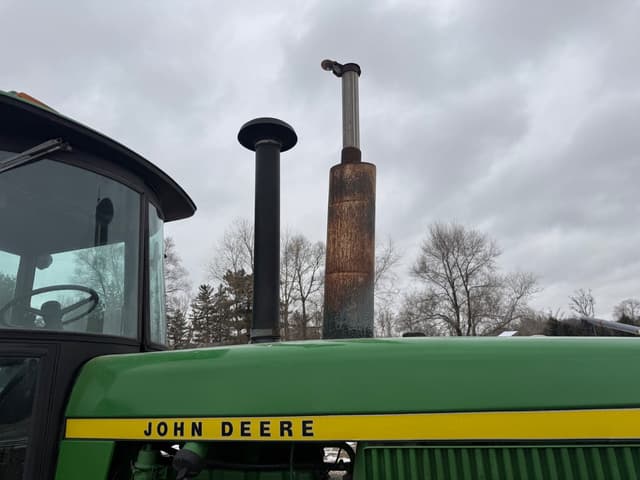 Image of John Deere 4630 equipment image 4