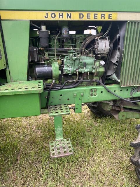 Image of John Deere 4630 equipment image 3