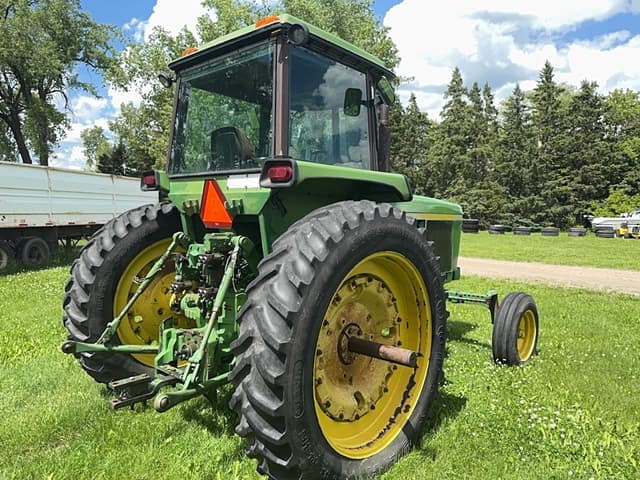 Image of John Deere 4630 equipment image 2