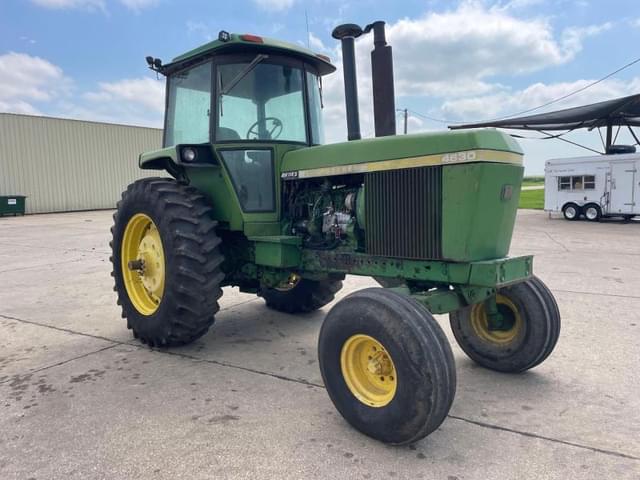 Image of John Deere 4630 equipment image 2