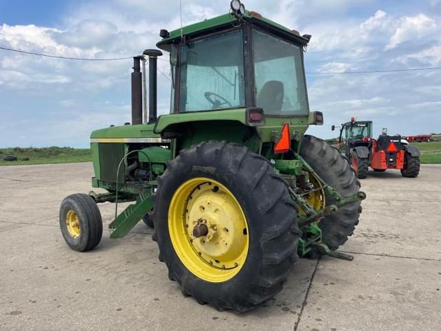 Image of John Deere 4630 equipment image 4