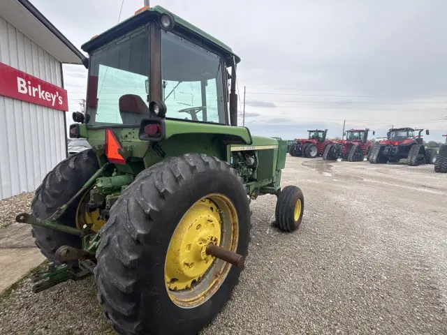 Image of John Deere 4630 equipment image 2