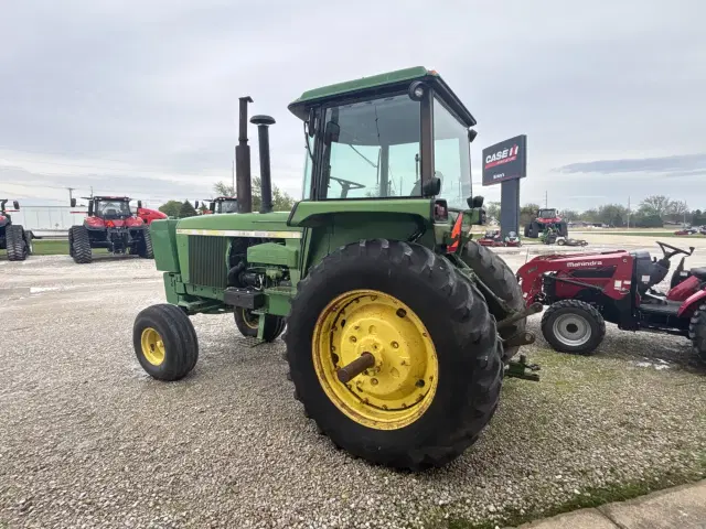 Image of John Deere 4630 equipment image 4