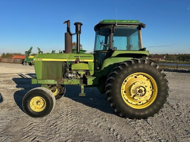 Image of John Deere 4630 equipment image 1