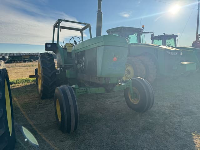 Image of John Deere 4630 equipment image 1