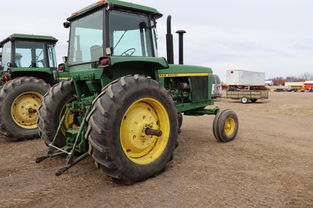 Image of John Deere 4630 equipment image 4