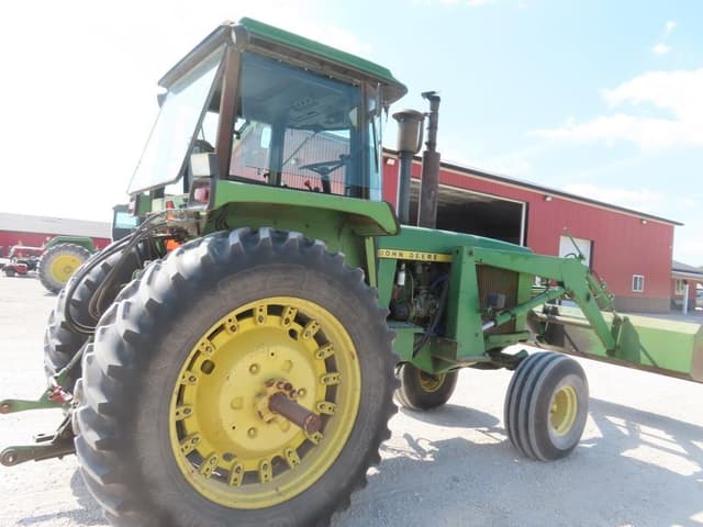 Image of John Deere 4630 equipment image 2