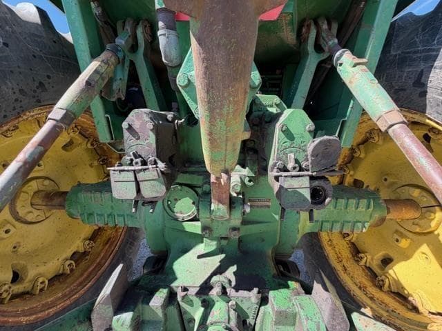 Image of John Deere 4630 equipment image 4