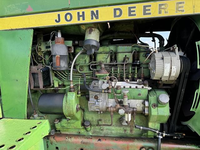 Image of John Deere 4630 equipment image 3