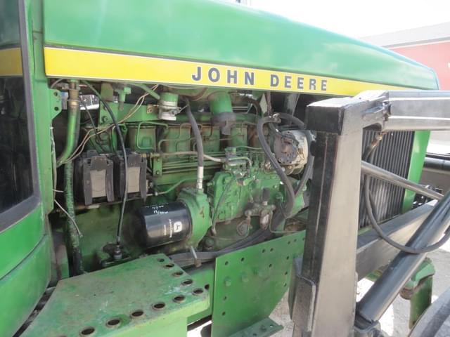 Image of John Deere 4630 equipment image 3