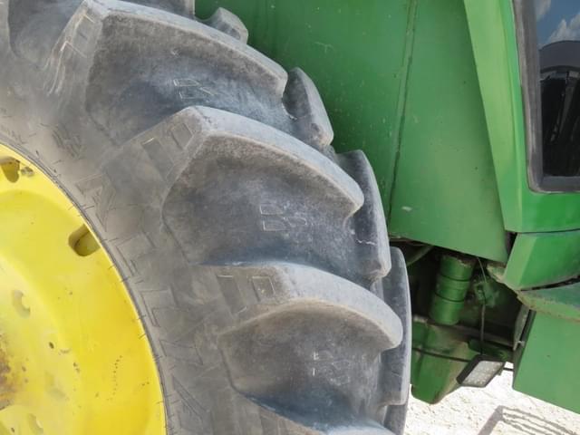 Image of John Deere 4630 equipment image 4