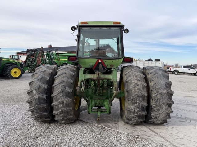 Image of John Deere 4630 equipment image 4