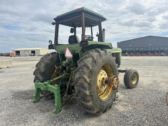 Image of John Deere 4630 equipment image 2