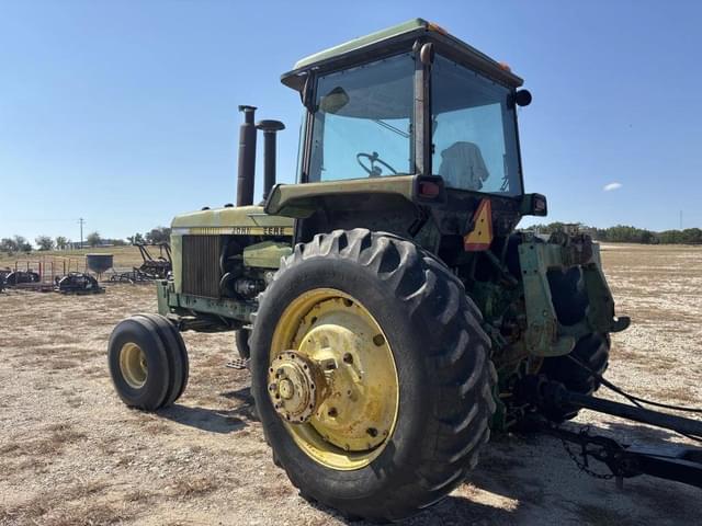 Image of John Deere 4630 equipment image 2