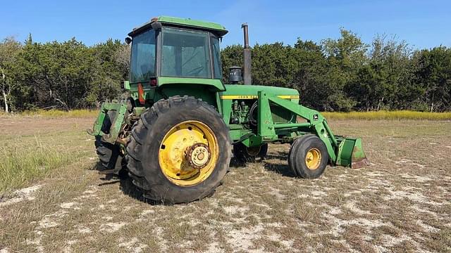 Image of John Deere 4630 equipment image 1