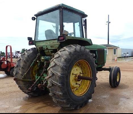 Image of John Deere 4630 equipment image 2