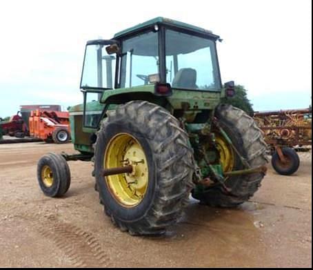 Image of John Deere 4630 equipment image 4