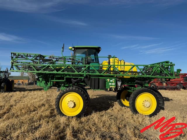 Image of John Deere 4630 equipment image 1