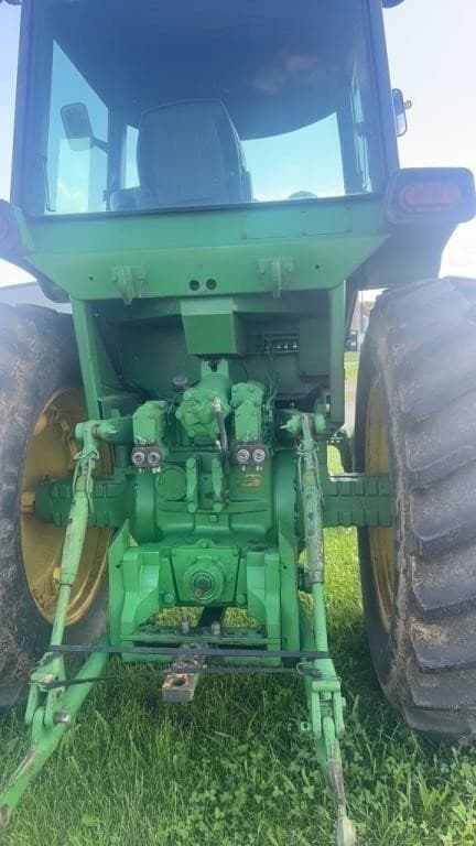 Image of John Deere 4630 equipment image 4
