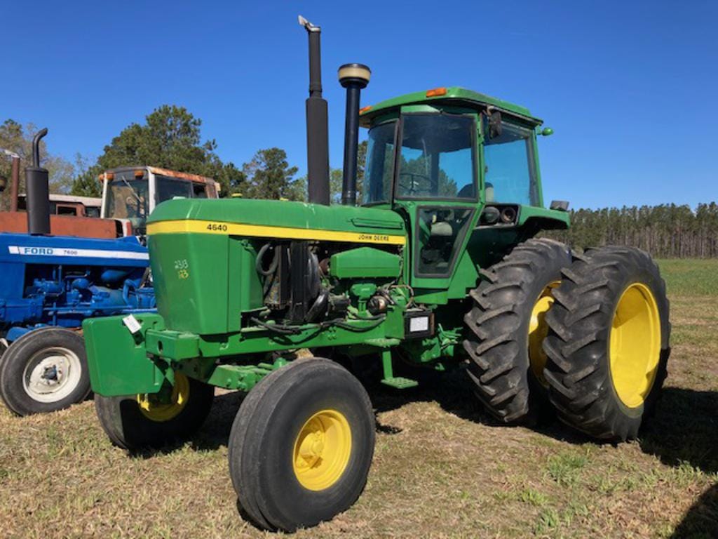 Main image John Deere 4630