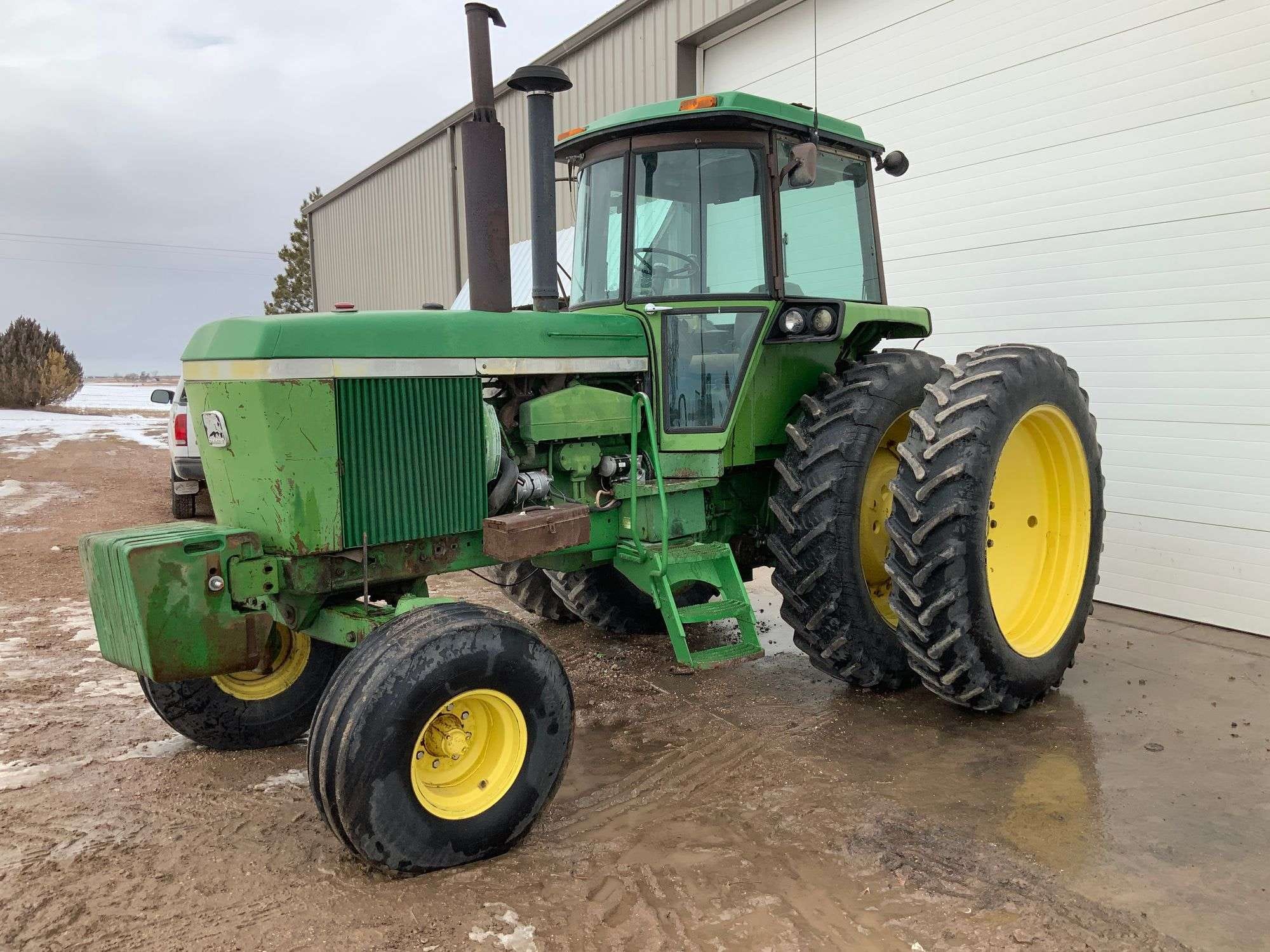 Main image John Deere 4630