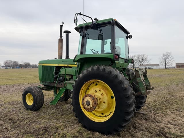 Image of John Deere 4630 equipment image 4