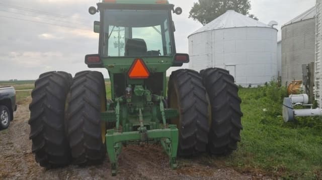 Image of John Deere 4630 equipment image 2